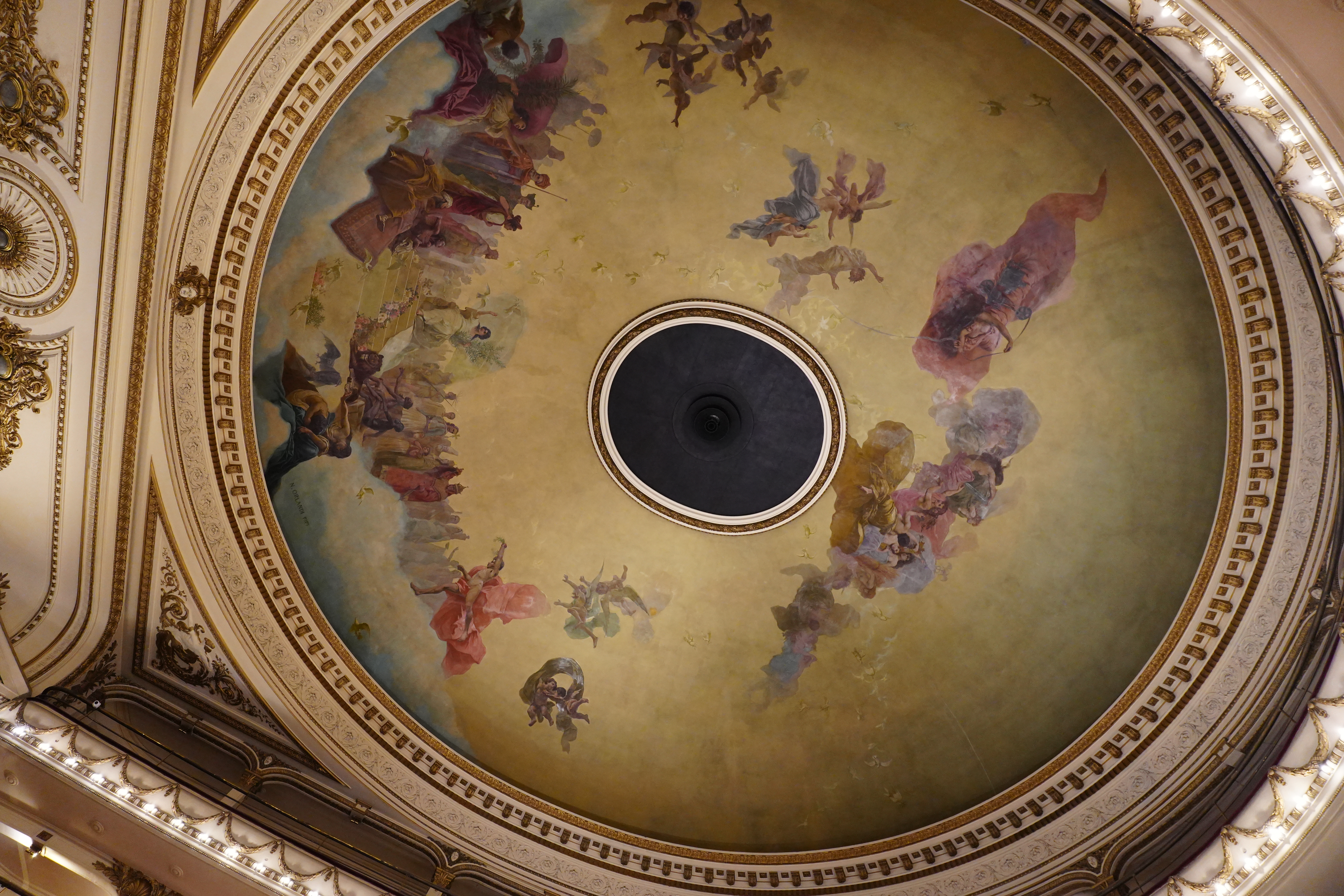 Dome mural close-up above center circle.